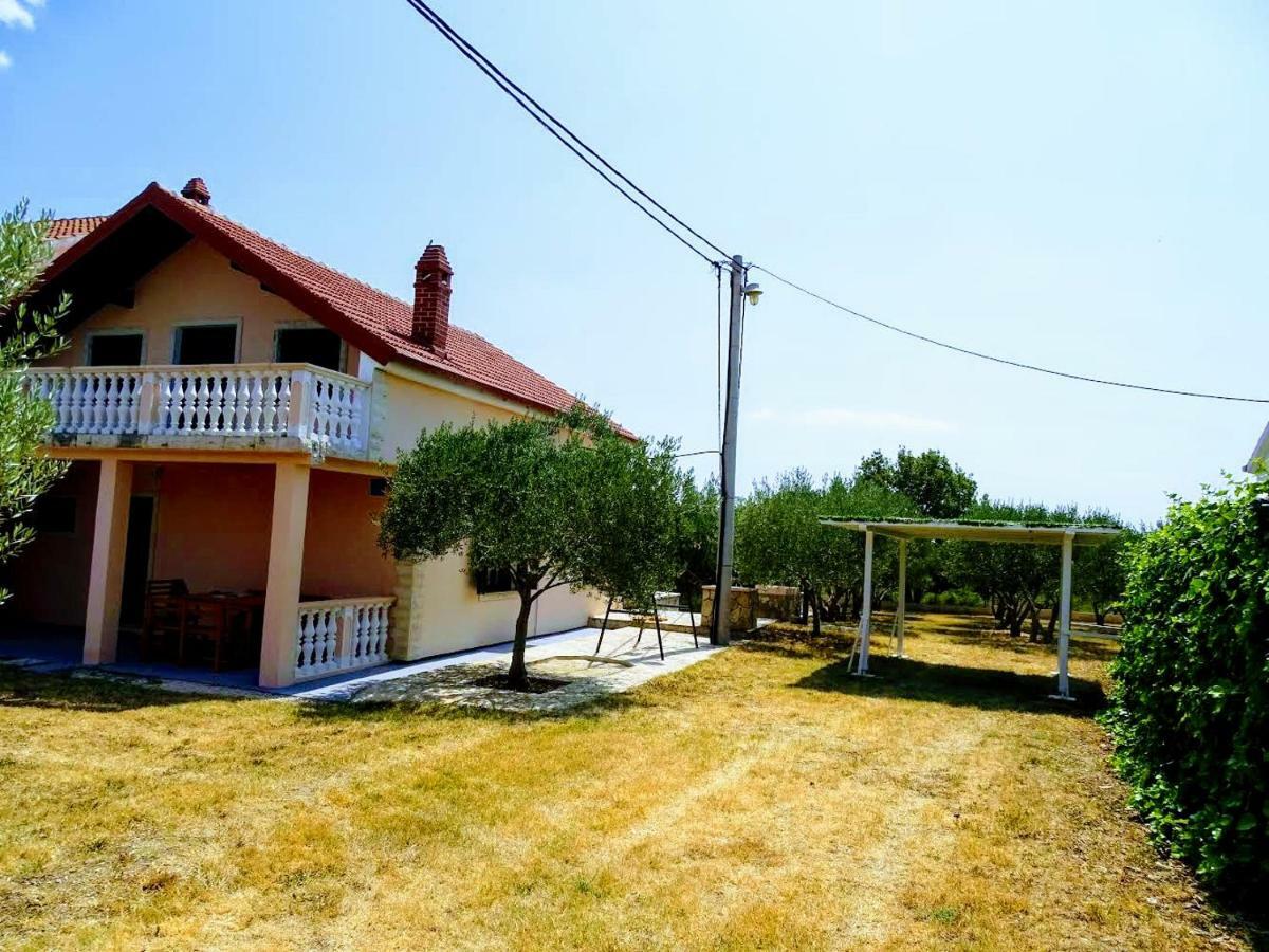 Vacation House Maslina Rupalj المظهر الخارجي الصورة